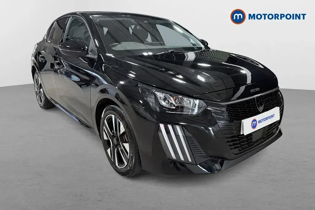 Używany Peugeot 208 Allure 101 KM (74 kW) 2025 Hatchback