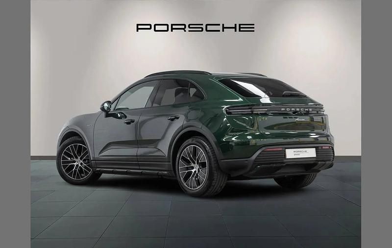 Used Porsche Macan 264 kW (360 HP) 2025 Green SUV