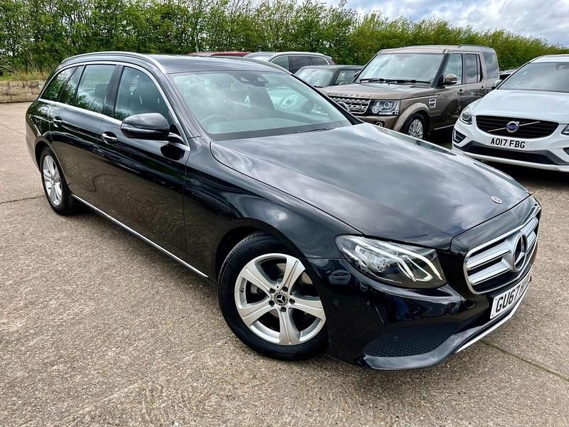 Begagnad Mercedes E220 SE 2017 Svart Kombi