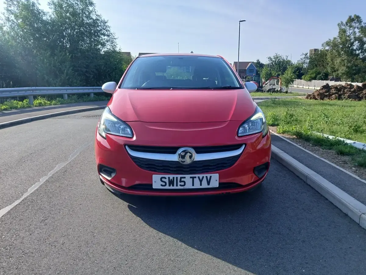 Used Vauxhall Corsa 69 HP (50 kW) 2015 Red Hatchback