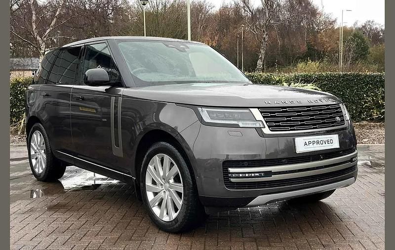 Grey Used 2022 Land Rover Range Rover SE SUV | £71,700 (Fair price) - Image 1/4