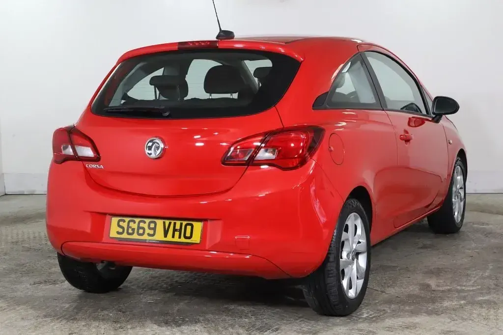 Used Vauxhall Corsa 75 HP (55 kW) 2019 Red Hatchback