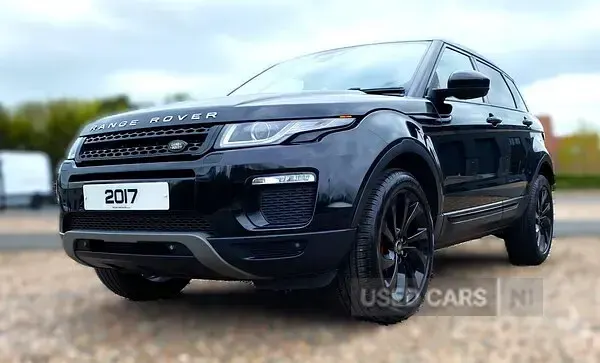 Used Land Rover Range Rover evoque SE 150 HP (110 kW) 2017 Black Estate
