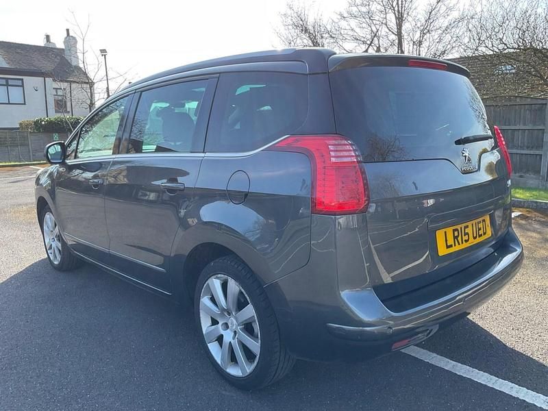 Used Peugeot 5008 Allure 2015 Grey MPV