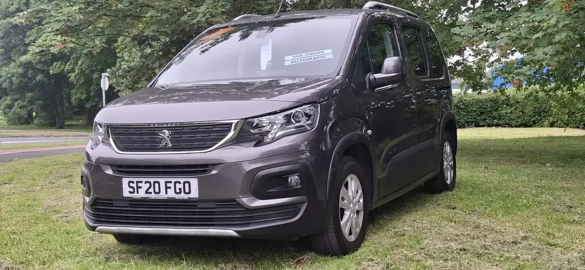 Used Peugeot Rifter Allure 131 HP (96 kW) 2020 Grey MPV