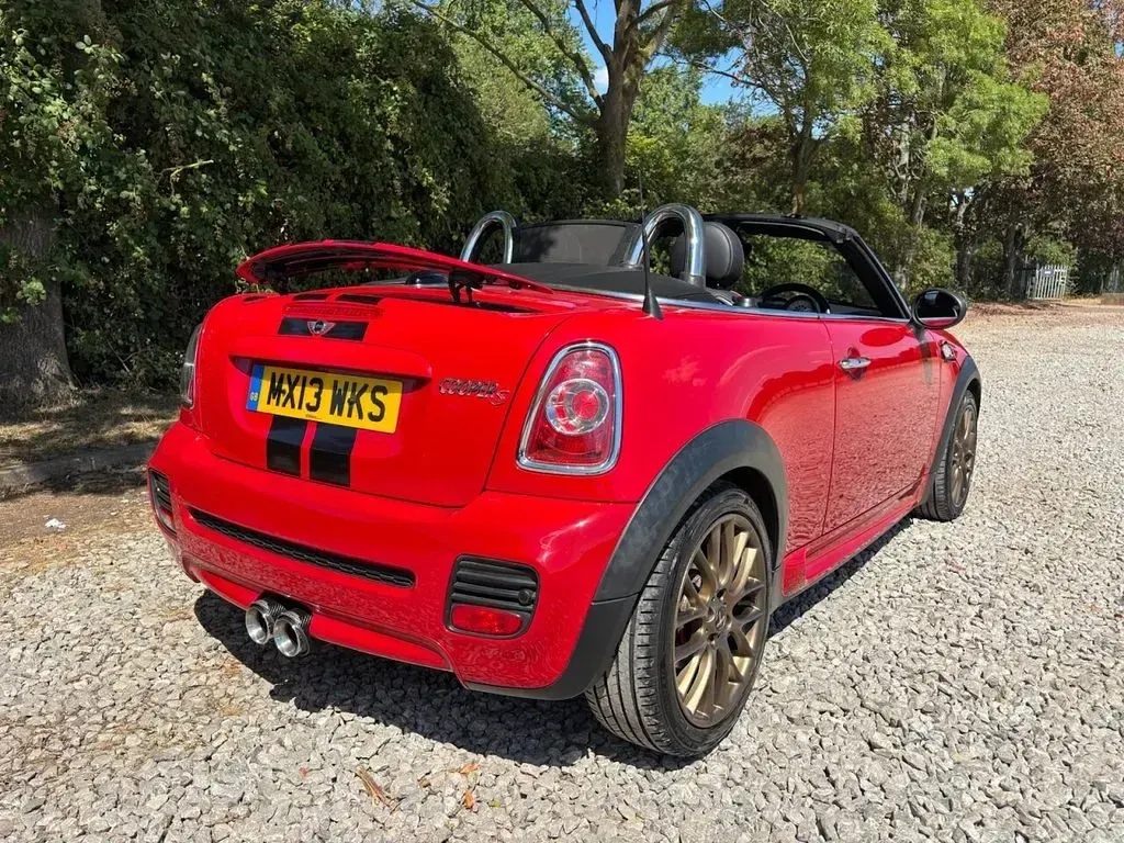 Used Mini Cooper S Roadster 184 HP (135 kW) 2013 Red Cabriolet