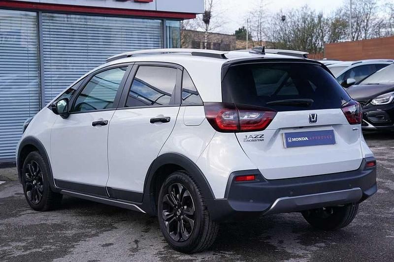 Used Honda Jazz Advance 122 HP (89 kW) 2024 White Hatchback