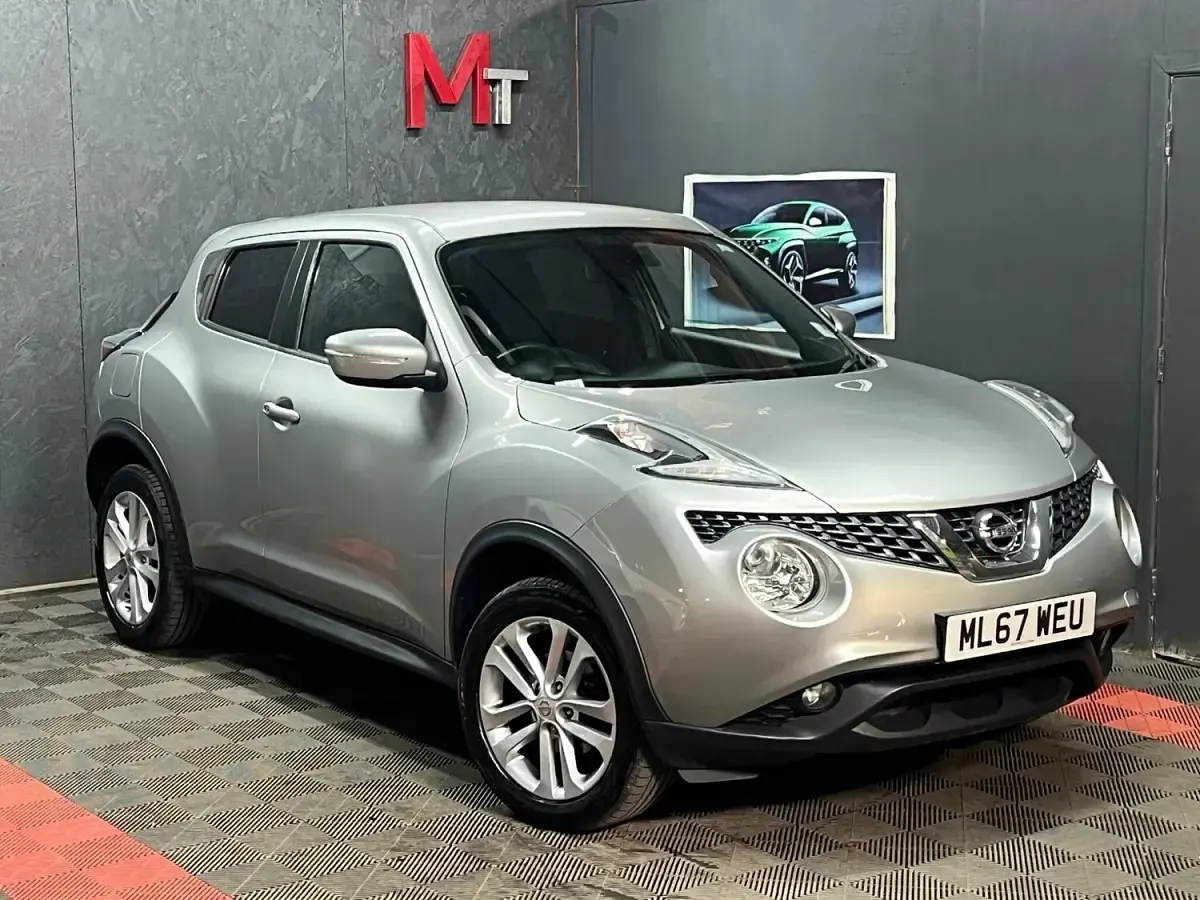 Used Nissan Juke N-Connecta 117 HP (86 kW) 2017 Silver SUV