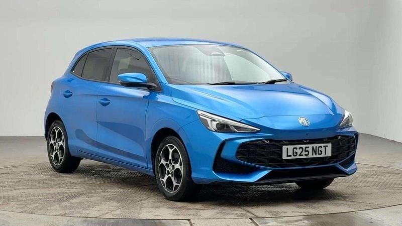 Blue Used 2025 MG MG3 Trophy Hatchback | £14,495 (Good price) - Image 1/4