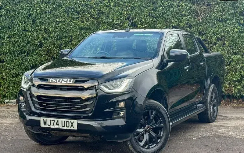 Used Isuzu D-Max 165 HP (121 kW) 2024 Pickup