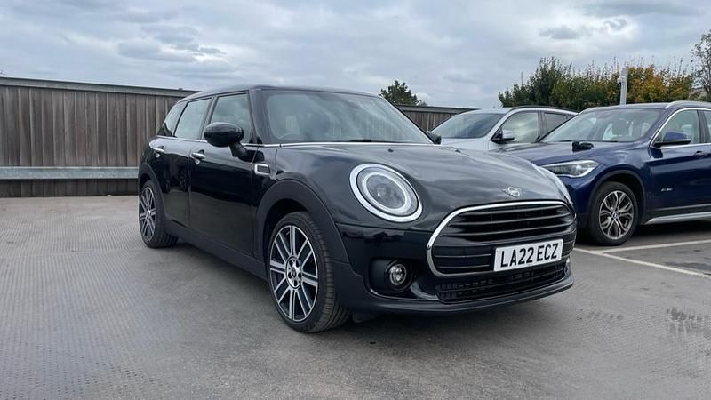 Black Used 2022 Mini Cooper Clubman Exclusive Estate | £21,500 (Fair price) - Image 1/4