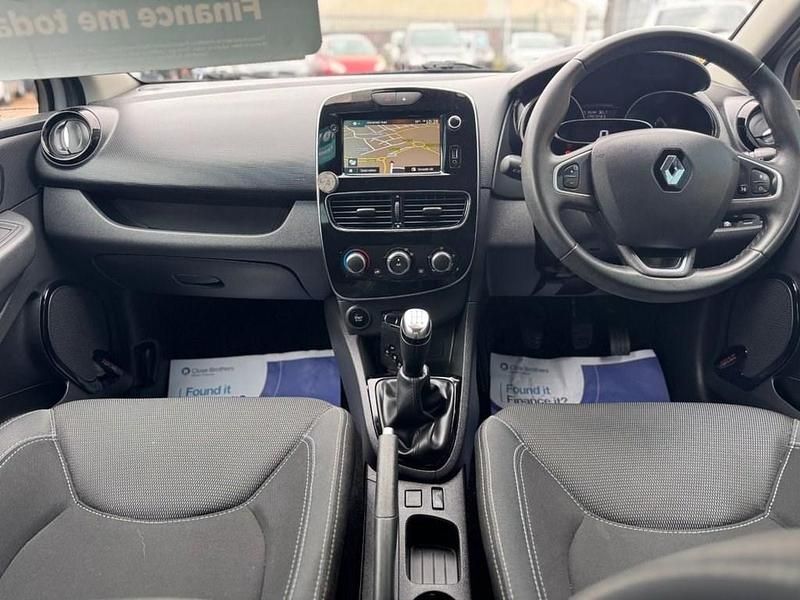 Used Renault Clio IV Iconic 90 HP (66 kW) 2019 Silver Hatchback