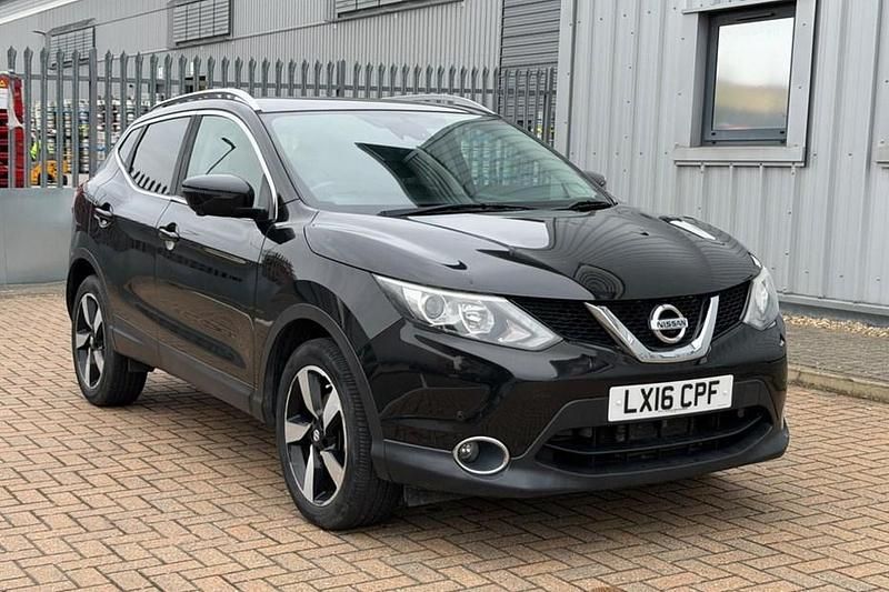 Used Nissan Qashqai N-TEC 115 HP (84 kW) 2016 Black SUV