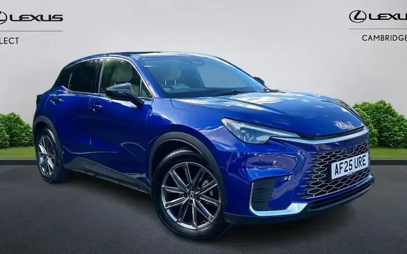 Usado Lexus LBX 136 CV (100 kW) 2026 SUV