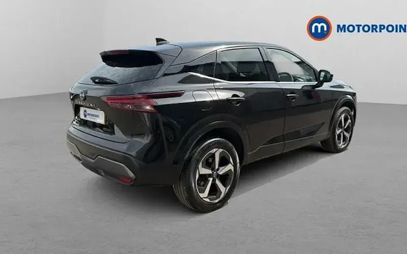 Used Nissan Qashqai N-Connecta 158 HP (116 kW) 2023 Black SUV