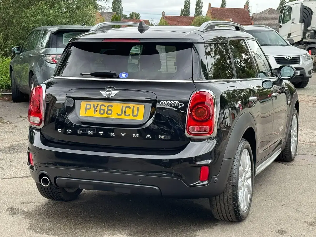 Used Mini Cooper D 150 HP (110 kW) 2017 Black Hatchback