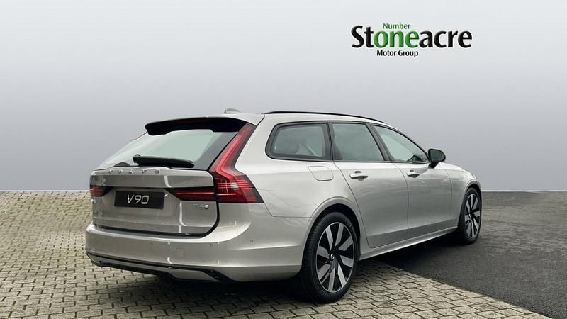 New Volvo V90 Plus 345 HP (253 kW) 2025 Silver Estate