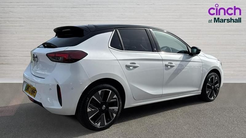 Used Vauxhall Corsa-e Ultimate 100 kW (136 HP) 2023 White Hatchback