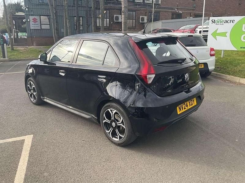 Used MG MG3 Exclusive 106 HP (77 kW) 2024 Black Hatchback