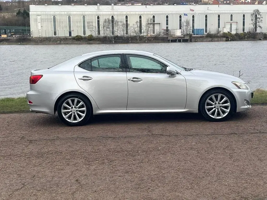 Used Lexus IS250 2009 Silver Sedan