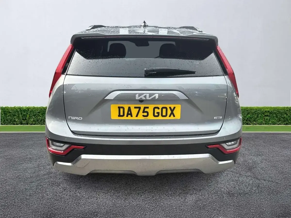 Used Kia Niro 44 HP (32 kW) 2025 Grey SUV