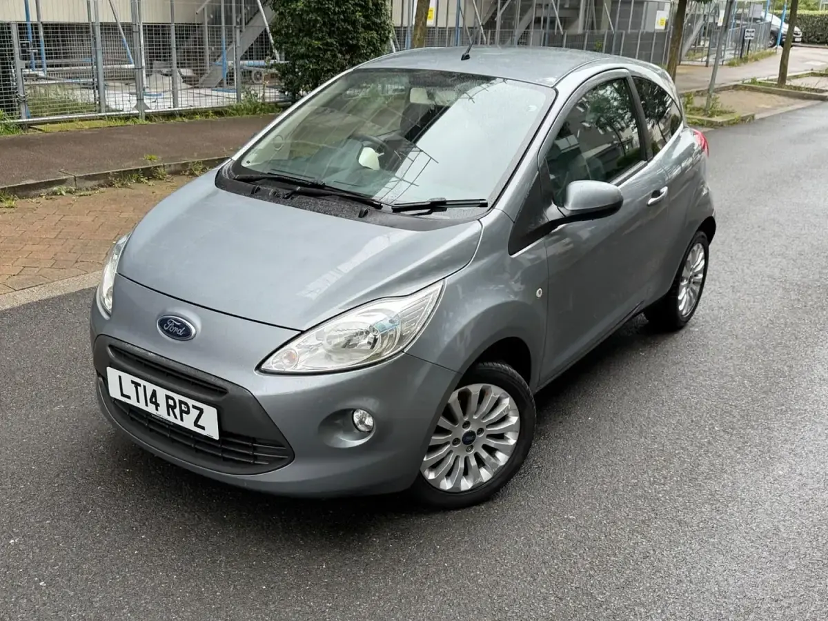 Used Ford Ka Zetec 69 HP (50 kW) 2014 Silver Hatchback