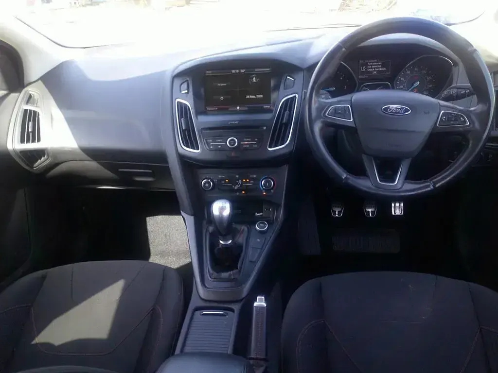 Used Ford Focus Zetec 2016 Black Hatchback