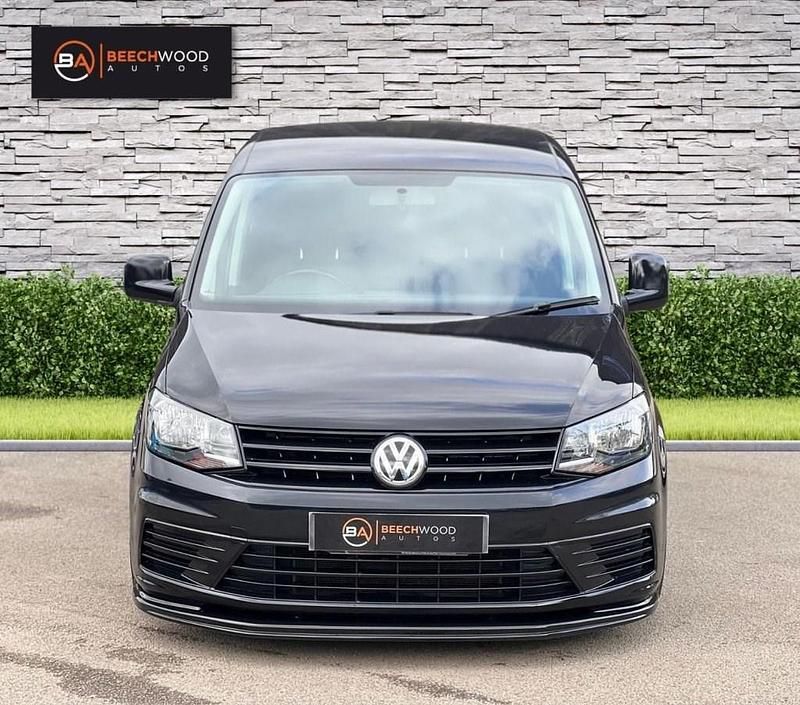 Used VW Caddy Startline 75 HP (55 kW) 2019 Black MPV