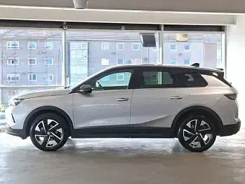 Used Vauxhall Grandland X Ultimate 136 HP (100 kW) 2025 Grey SUV