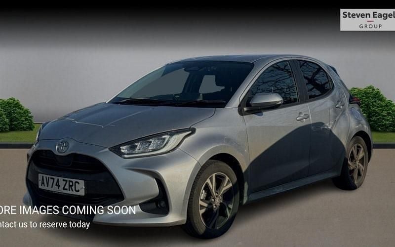 Used Toyota Yaris Hybrid Design 116 HP (85 kW) 2026 Hatchback