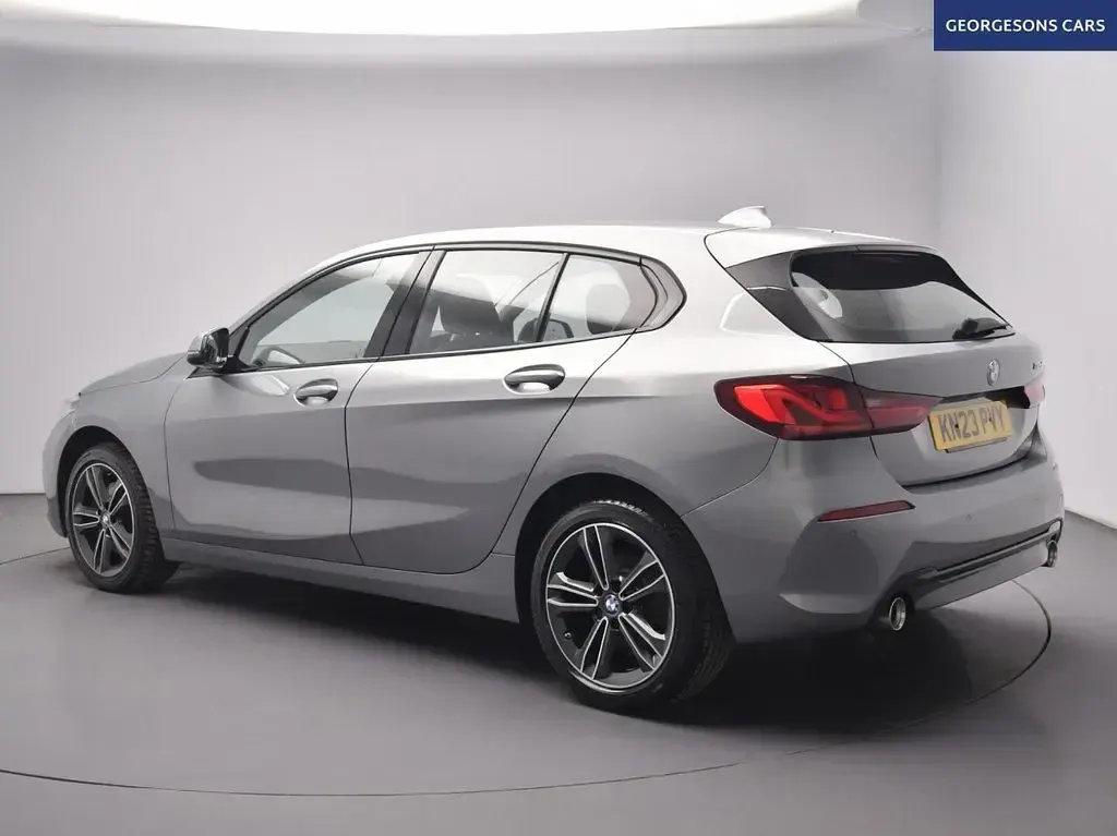 Used BMW 118 Sport Line 150 HP (110 kW) 2023 Grey Hatchback