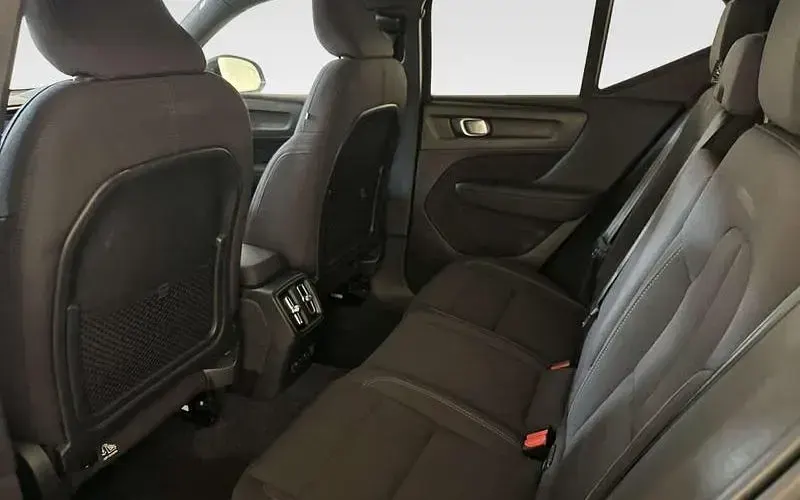 Used Volvo XC40 Plus 169 kW (231 HP) 2023 Grey SUV