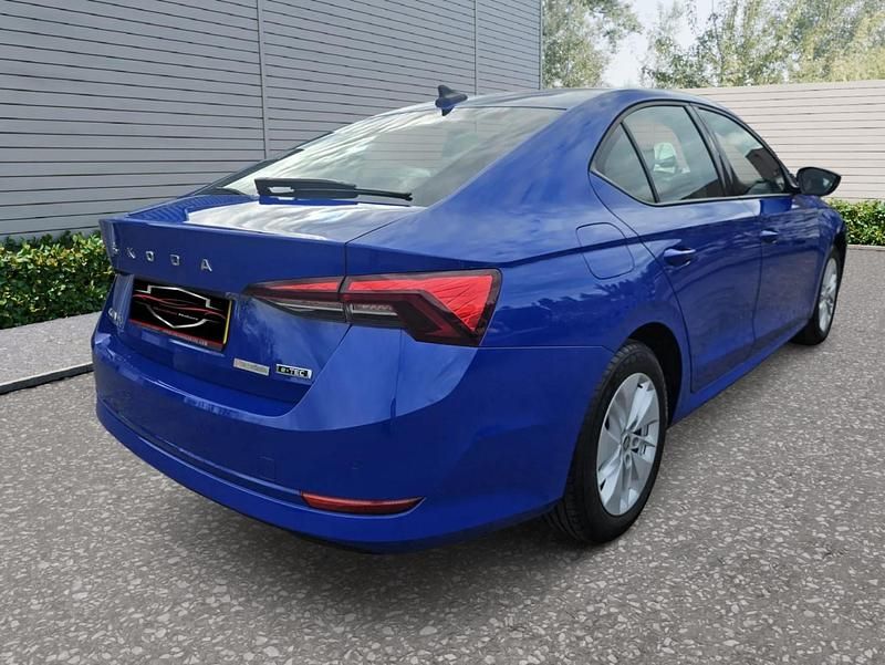 Used Skoda Octavia SE 2023 Blue Hatchback