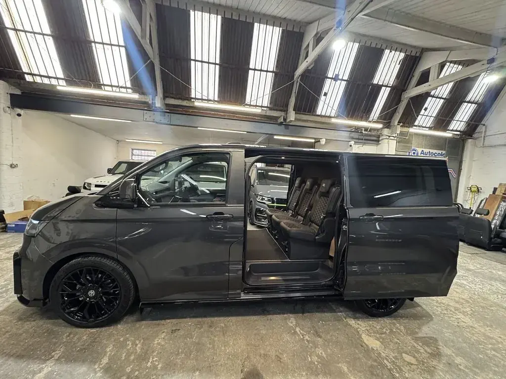 New VW Transporter Pro 170 HP (125 kW) 2026 Grey Van
