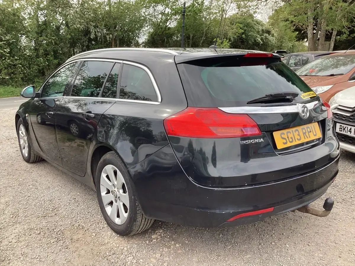 Second-hand Vauxhall Insignia SRi 2013 Negru Break
