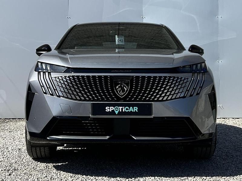 Used Peugeot e-3008 GT 152 kW (207 HP) 2025 Grey SUV
