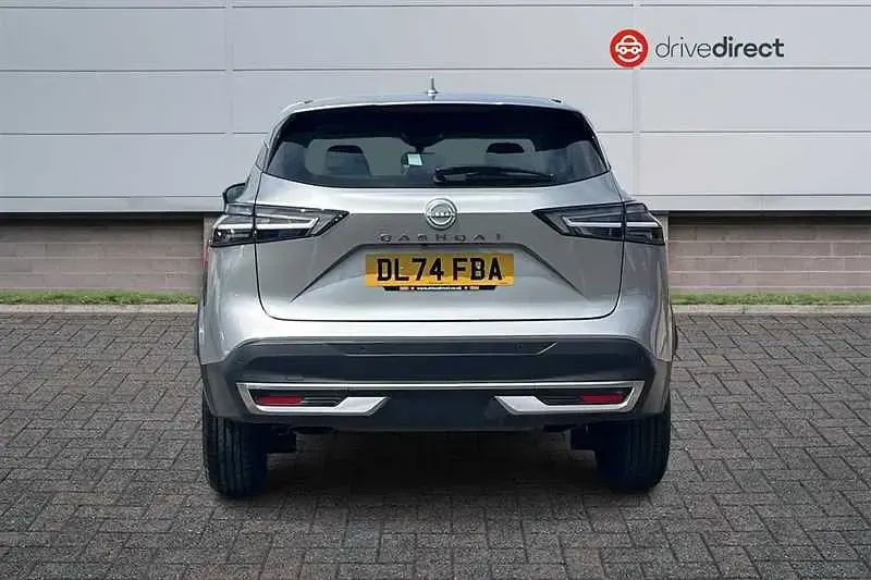 Used Nissan Qashqai Acenta Premium 2024 Silver SUV