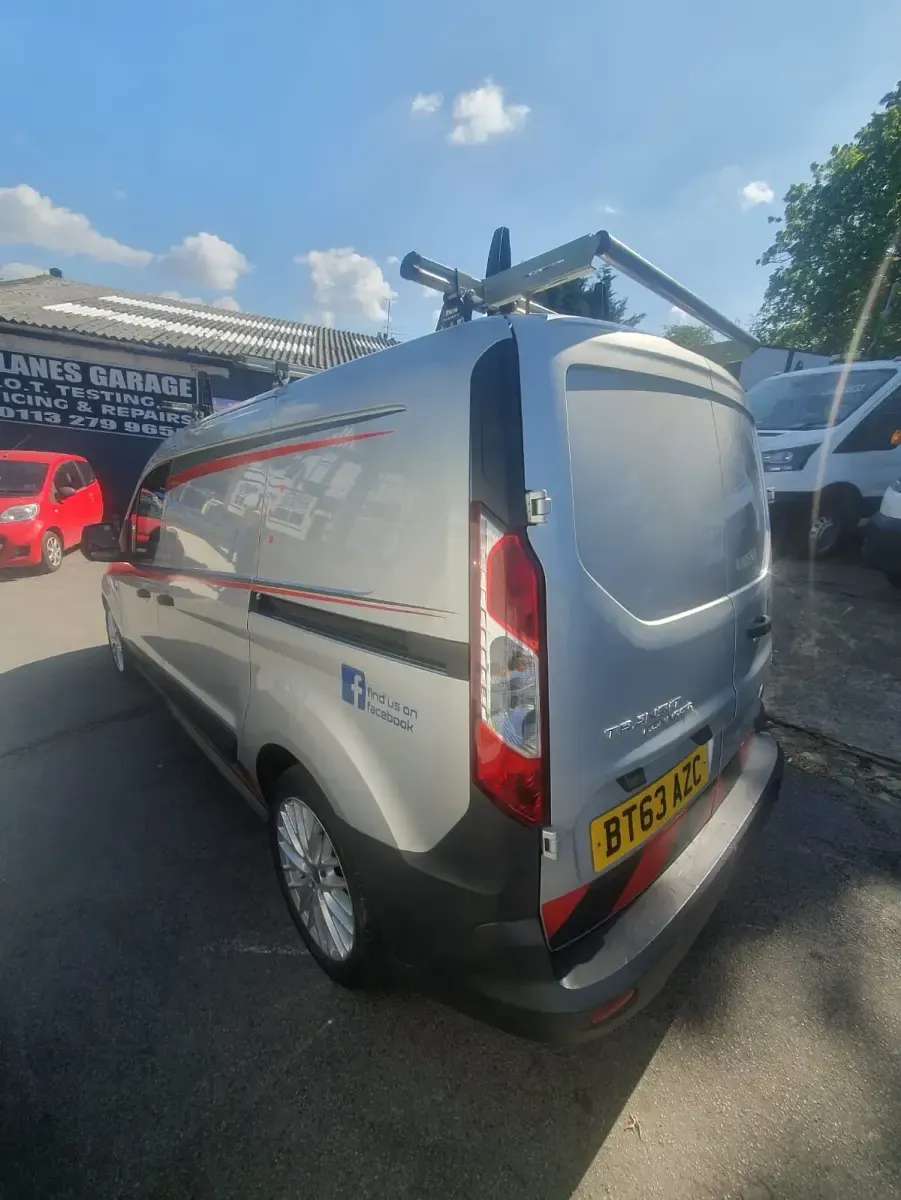 Used Ford Transit 95 HP (69 kW) 2014 Silver Van
