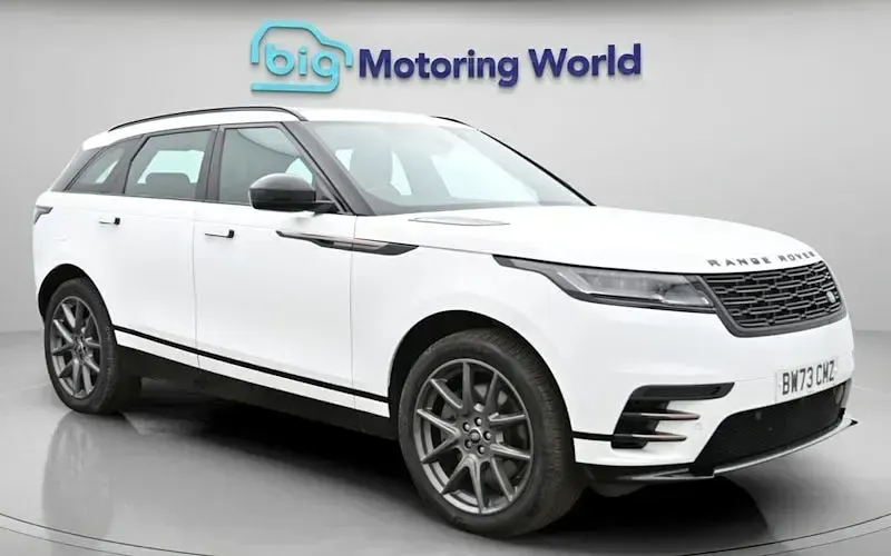 Second-hand Land Rover Range Rover Velar HSE Dynamic 404 CP (297 kW) 2024 SUV