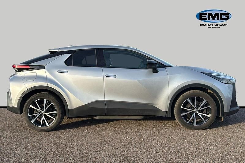 Used Toyota C-HR Design 223 HP (164 kW) 2024 Silver SUV
