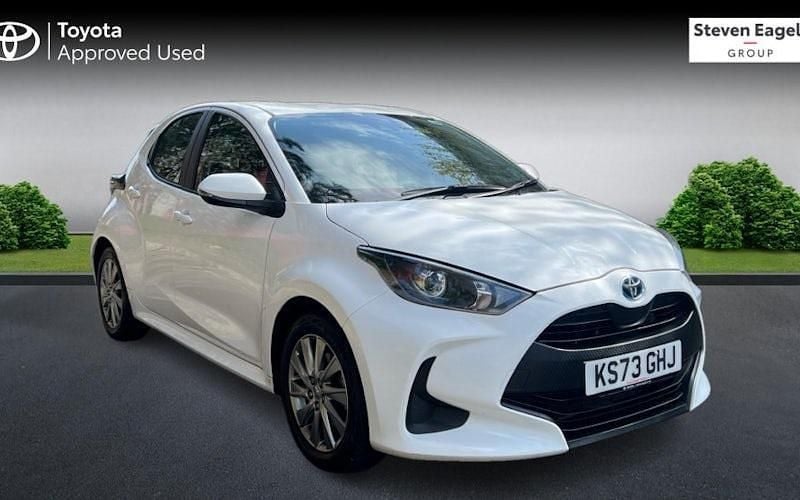 Used 2025 Toyota Yaris Hybrid Hatchback | £16,739 (Super price) - Image 1/4