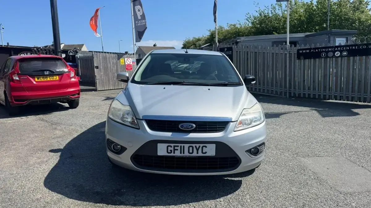 Used Ford Focus Sport 2011 Silver Hatchback