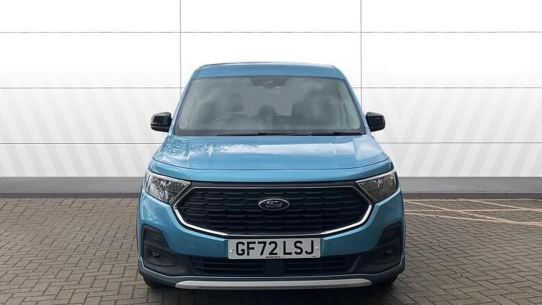 Used Ford Tourneo Active 122 HP (89 kW) 2022 Estate