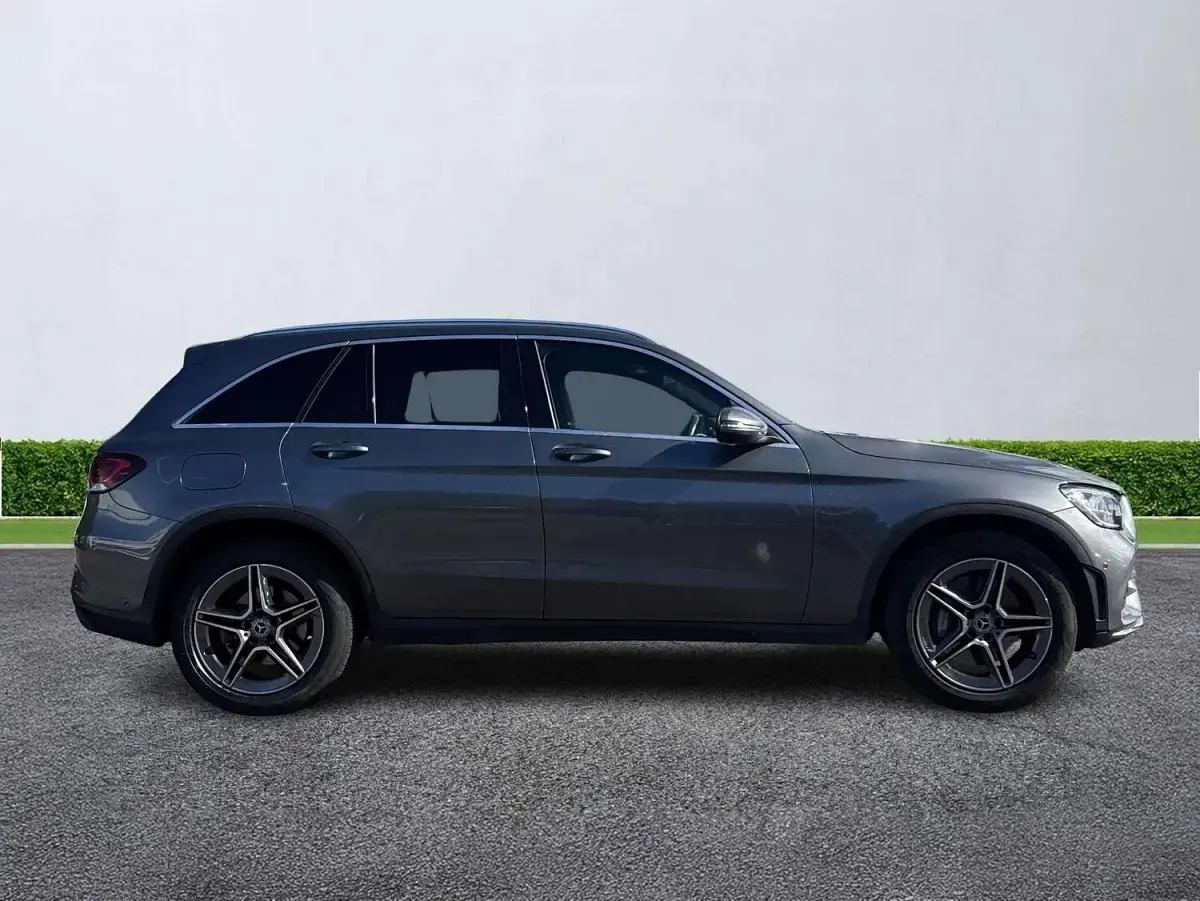 Used Mercedes GLC220 AMG line 2022 Grey SUV