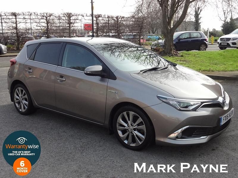 Used Toyota Auris Hybrid 2016 Bronze Hatchback