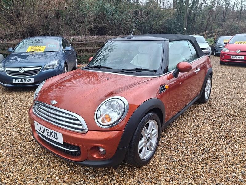 Used Mini Cooper D Cabriolet 112 HP (82 kW) 2011 Orange Cabriolet