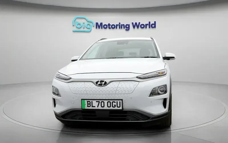 Used Hyundai Kona Premium 150 kW (204 HP) 2020 White SUV