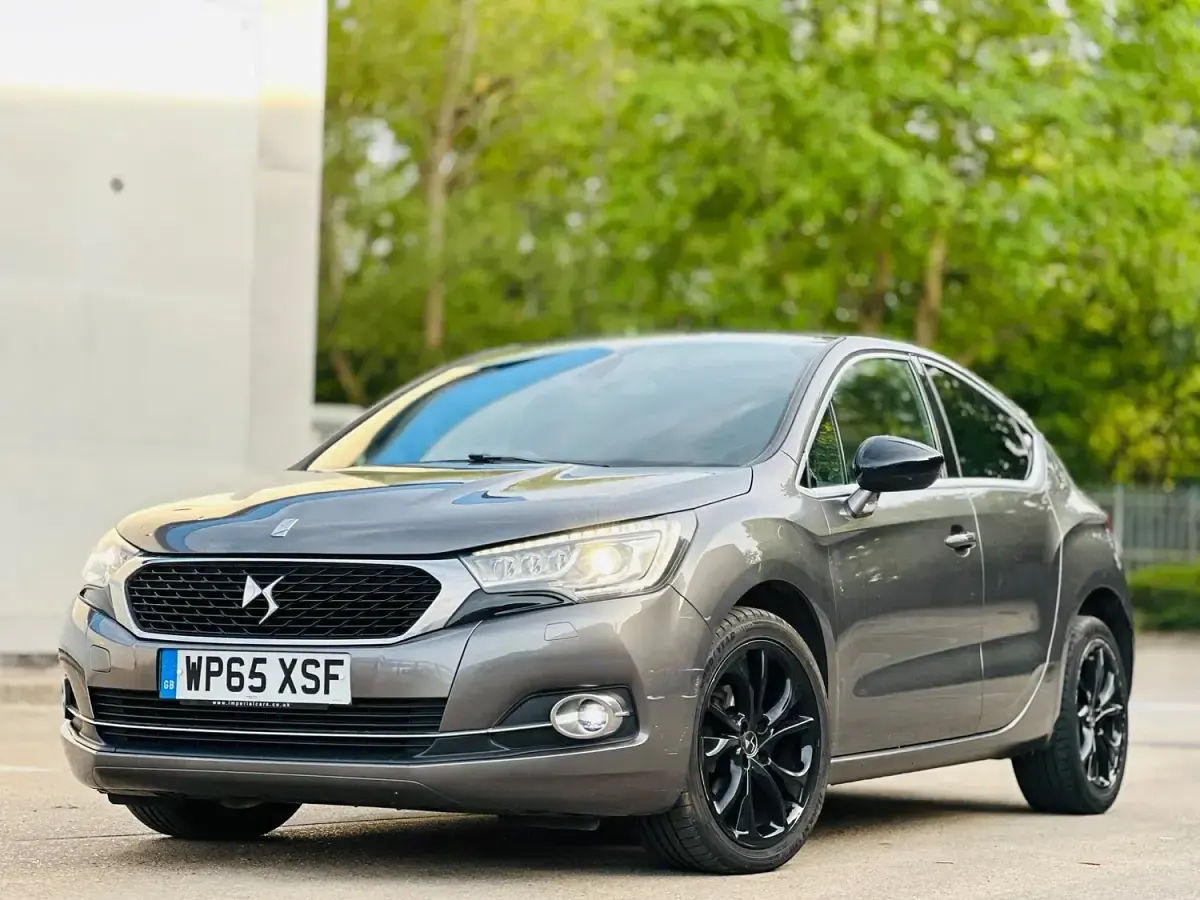Used DS Automobiles DS4 Prestige 130 HP (95 kW) 2015 Grey Hatchback