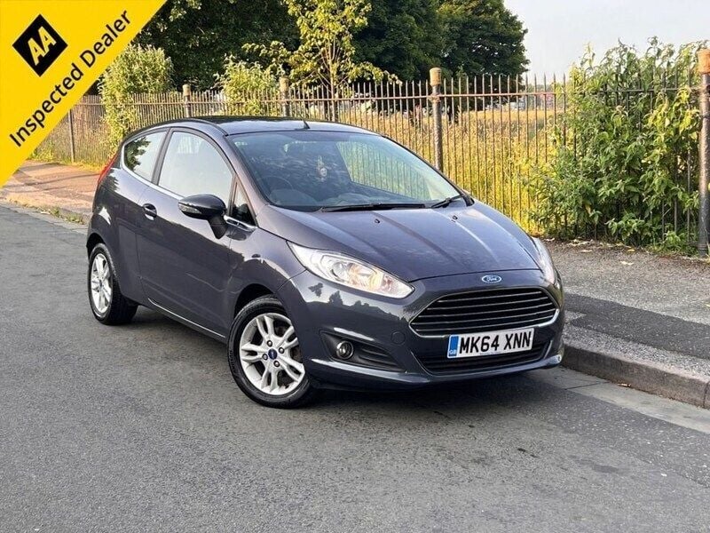 Grey Used 2014 Ford Fiesta Zetec Hatchback | £4,695 (Fair price) - Image 1/4