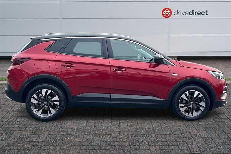 Used Vauxhall Grandland X Sport 2018 Red SUV